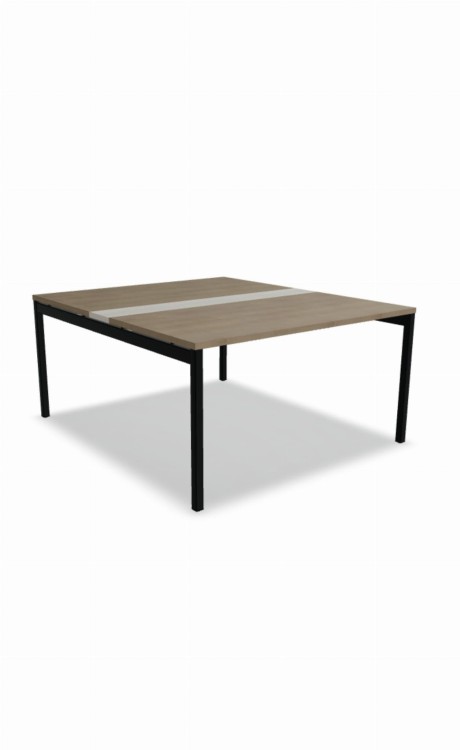 SY04 - stół_Ogi Y.jpg