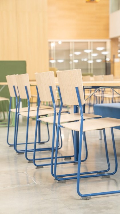 Matti krzesło szkolne uczniowskie drewniane (13).jpg